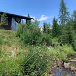 Heinrich In & Out - Bergblick זוננאלפה נאספלד