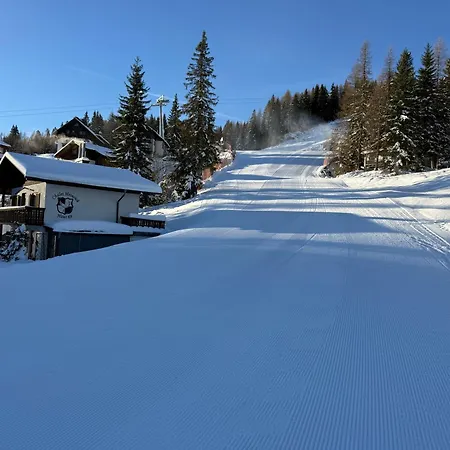 Heinrich In & Out - Bergblick Appartement Sonnenalpe Nassfeld